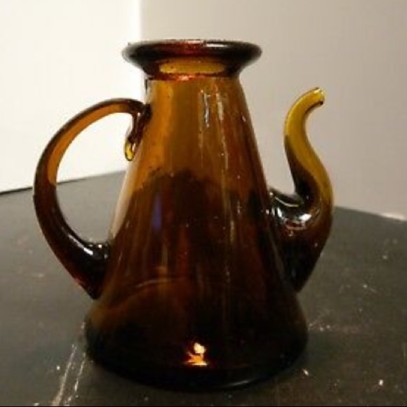 Vintage Amber Glass Bud Vase/ Pitcher/Cruet - Picture 4 of 7